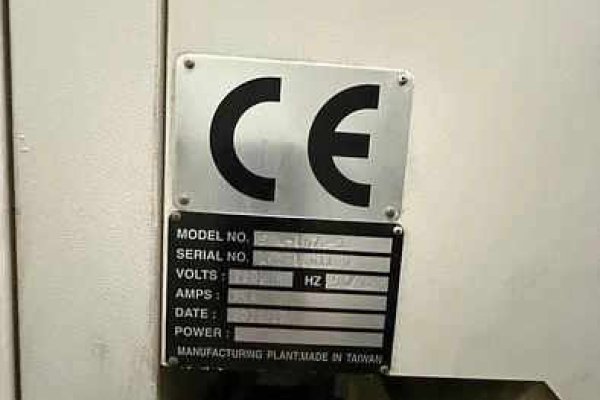 Вертикальный обрабатывающий центр BRIDGEPORT GX 1600