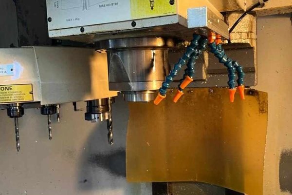 Вертикальний обробний центр BRIDGEPORT VMC 1000 22