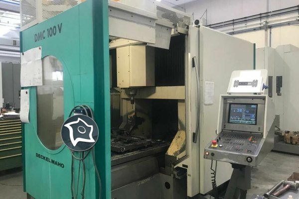 Вертикальний обробний центр Deckel Maho DMC 100 V