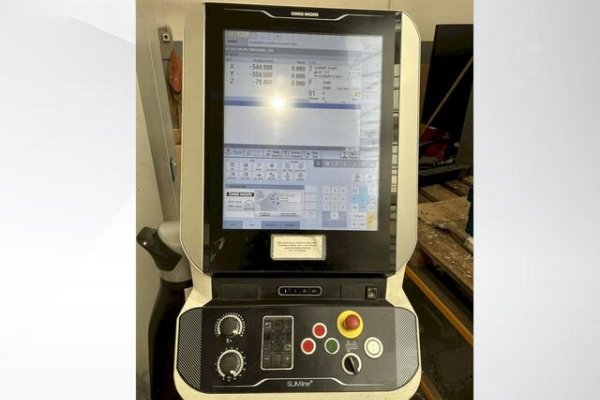 ВЕРТИКАЛЬНИЙ ОБРОБНИЙ ЦЕНТР DMG ecoMill 800 V