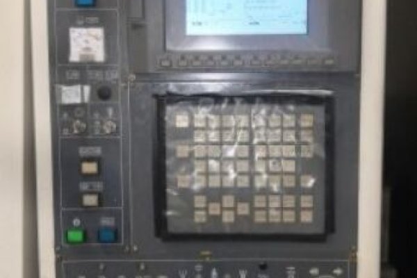 Вертикальный обрабатывающий центр  Doosan Daewoo VC 320