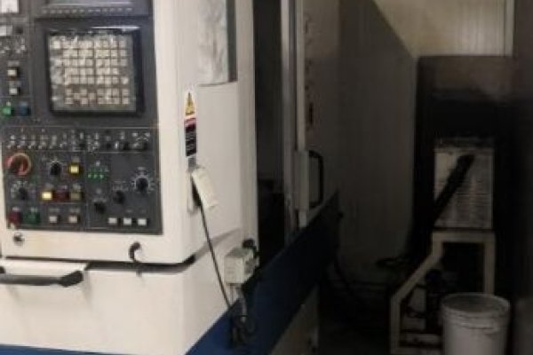 Вертикальный обрабатывающий центр  Doosan Daewoo VC 320