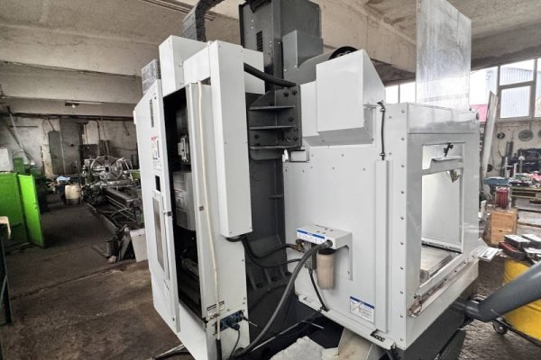 Вертикальный обрабатывающий центр Haas Automation VF2-2BHE