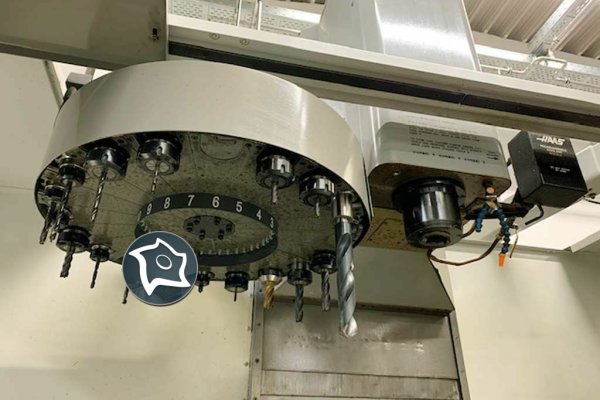 Вертикальный обрабатывающий центр HAAS VF 4