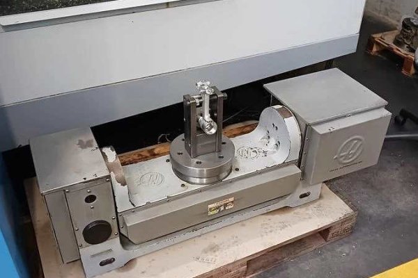 Вертикальный обрабатывающий центр HAAS VF 8B 40 HE