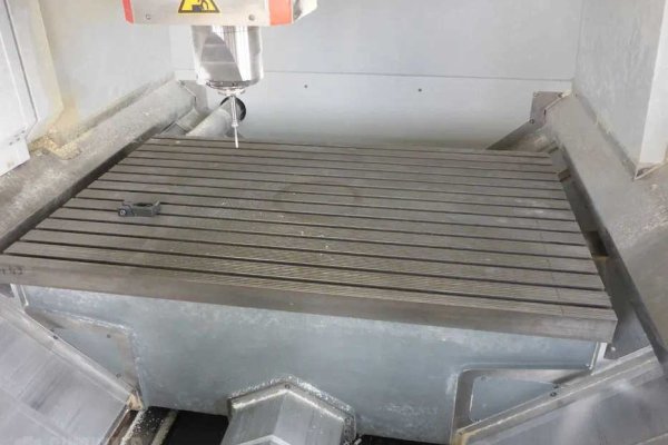 Вертикальный обрабатывающий центр HERMLE C 1200