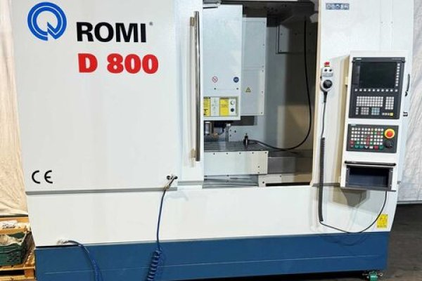 Вертикальний обробний центр ROMI D800