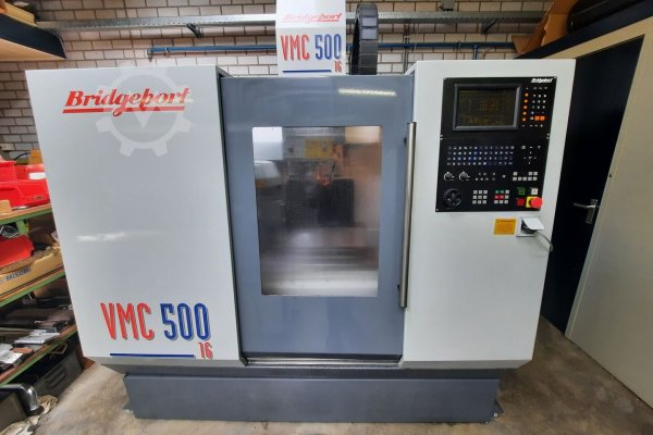 Вертикальный обрабатывающий центр с ЧПУ Bridgeport VMC 500 