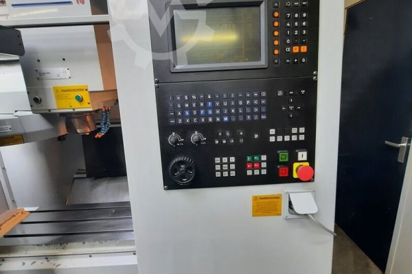 Вертикальний обробний центр з ЧПУ Bridgeport VMC 500