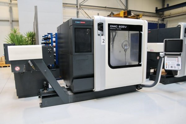 Вертикальный обрабатывающий центр с ЧПУ DECKEL MAHO - DMC 835 V New Design -134