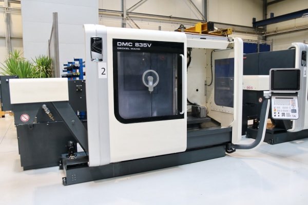 Вертикальний обробний центр з ЧПУ DECKEL MAHO - DMC 835 V New Design -134