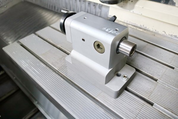 Вертикальний обробний центр з ЧПУ DECKEL MAHO - DMC 835 V New Design -134