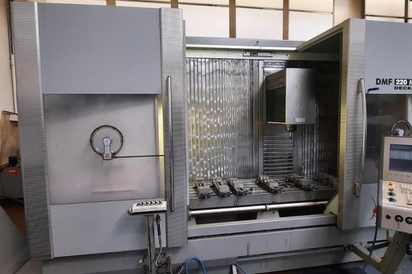 Вертикальный обрабатывающий центр с ЧПУ Deckel Maho DMF 220 Linear