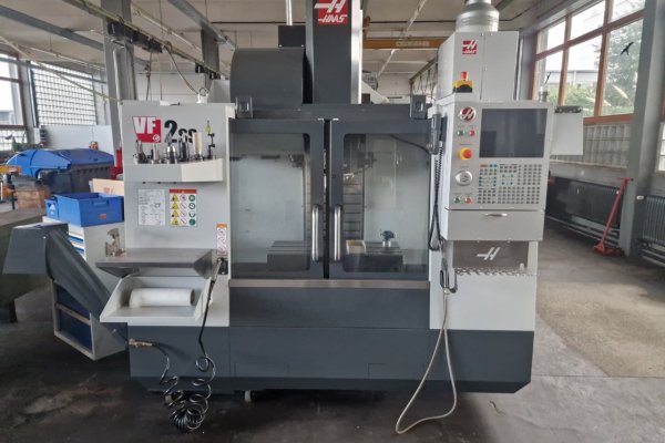 Вертикальный обрабатывающий центр с ЧПУ HAAS VF-2SS
