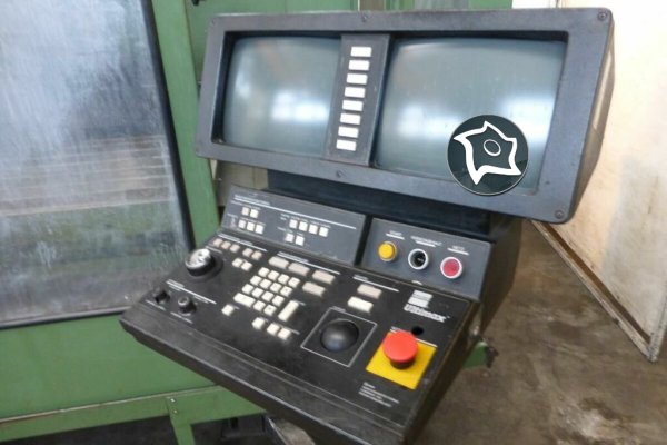 Вертикальний обробний центр з ЧПУ HURCO BMC 40