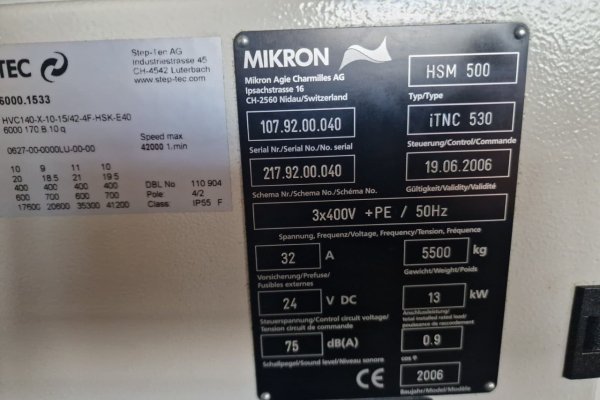 Вертикальный обрабатывающий центр с ЧПУ MIKRON HSM 500