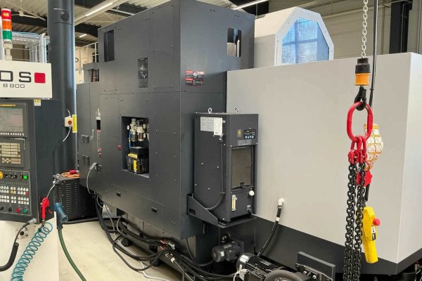 Вертикальный обрабатывающий центр SMEC MCV6700L
