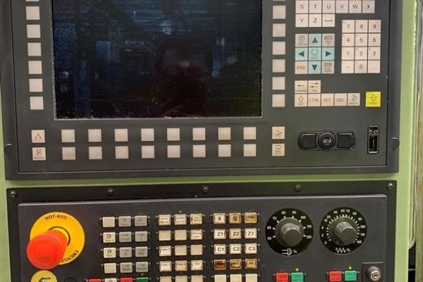 Вертикальний токарний верстат EMAG VSC 200 TRIO