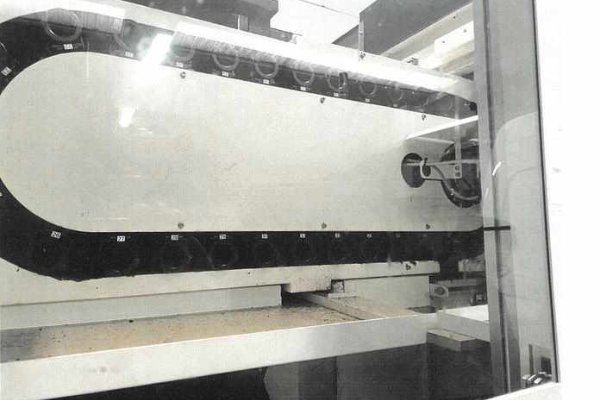 Вертикальний високошвидкісний обробний центр Hwacheon SIRIUS UL+