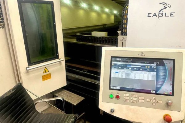 Волоконний лазер Eagle Evision P 1530 F4.0 4 кВт