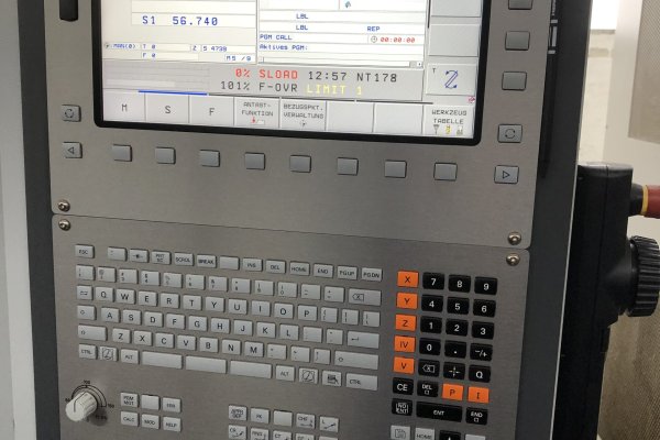 Высокопроизводительный вертикальный обрабатывающий центр с ЧПУ Bridgeport XR 760