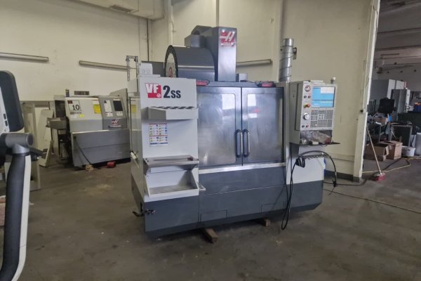 Високошвидкісний вертикальний обробний центр HAAS з ЧПУ HAAS VF-2SS
