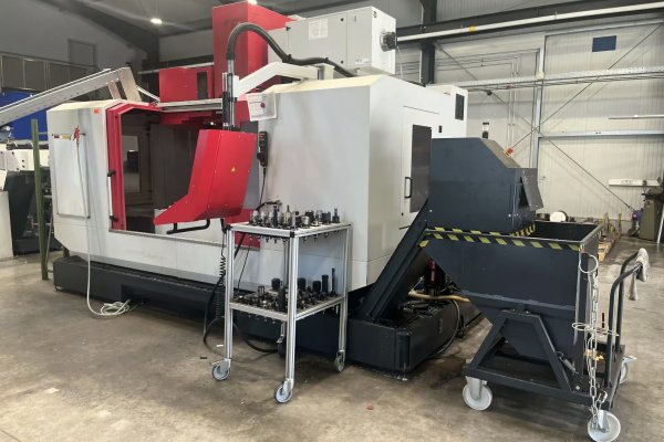 Високоточний 3-осьовий обробний центр з ЧПУ KUNZMANN BA 1500 H