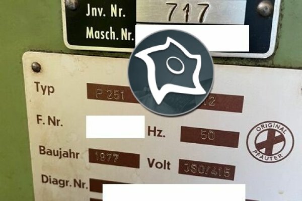 Зубофрезерный станок обкатного типа PFAUTER P 251