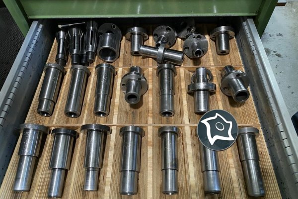 Зубофрезерний верстат з ЧПУ Pfauter Gleason PE 300 CNC