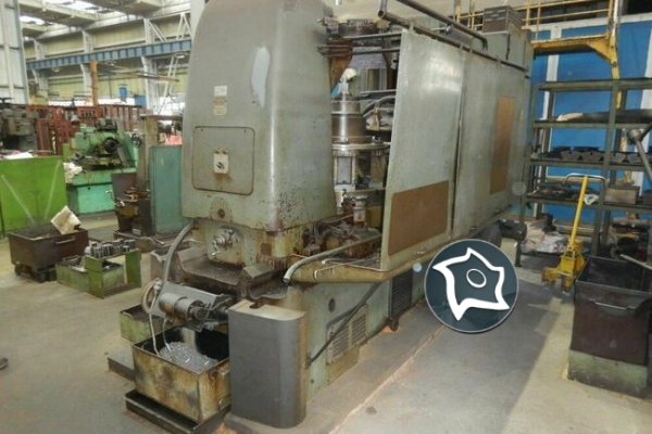 Зубофрезерний верстат вертикальний PFAUTER P 1250