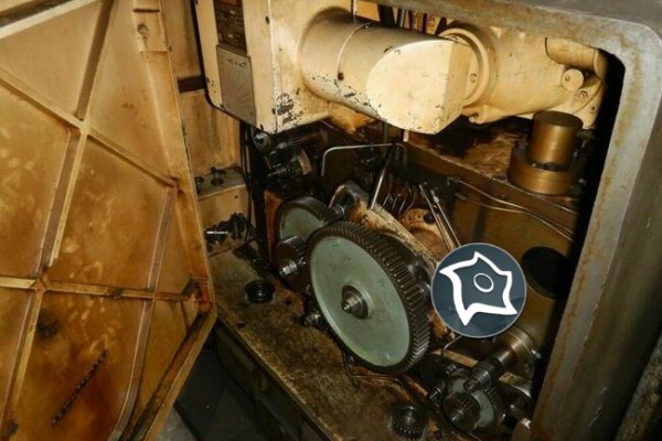 Зубофрезерний верстат вертикальний PFAUTER P 1250