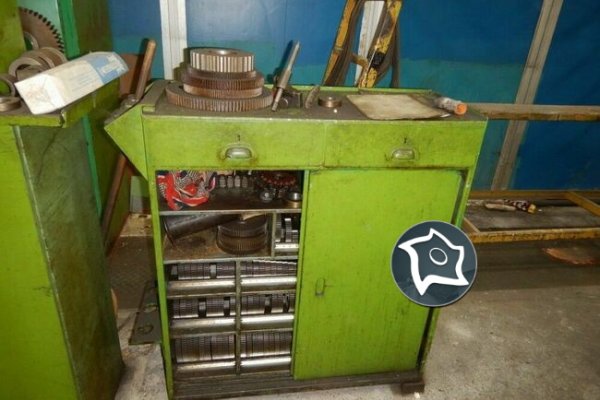 Зубофрезерний верстат вертикальний PFAUTER P 1250