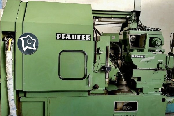 Зубофрезерний вертикальний верстат Pfauter SHOBBER PA 210