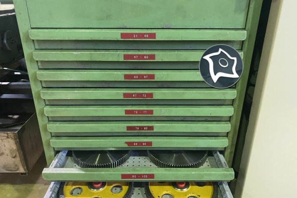 Зубофрезерний вертикальний верстат WMW MODUL ZFWZ 250-3